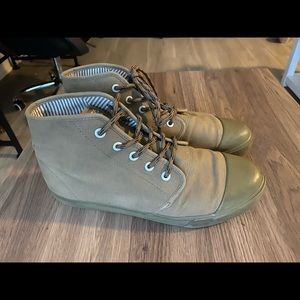 BANGS shoes/sneakers/boots army green